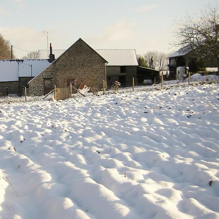 Sainte-Marie-du-Bois  La Cloue Bed & Breakfast エクステリア 写真