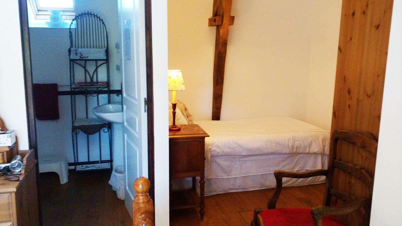Sainte-Marie-du-Bois  La Cloue Bed & Breakfast エクステリア 写真